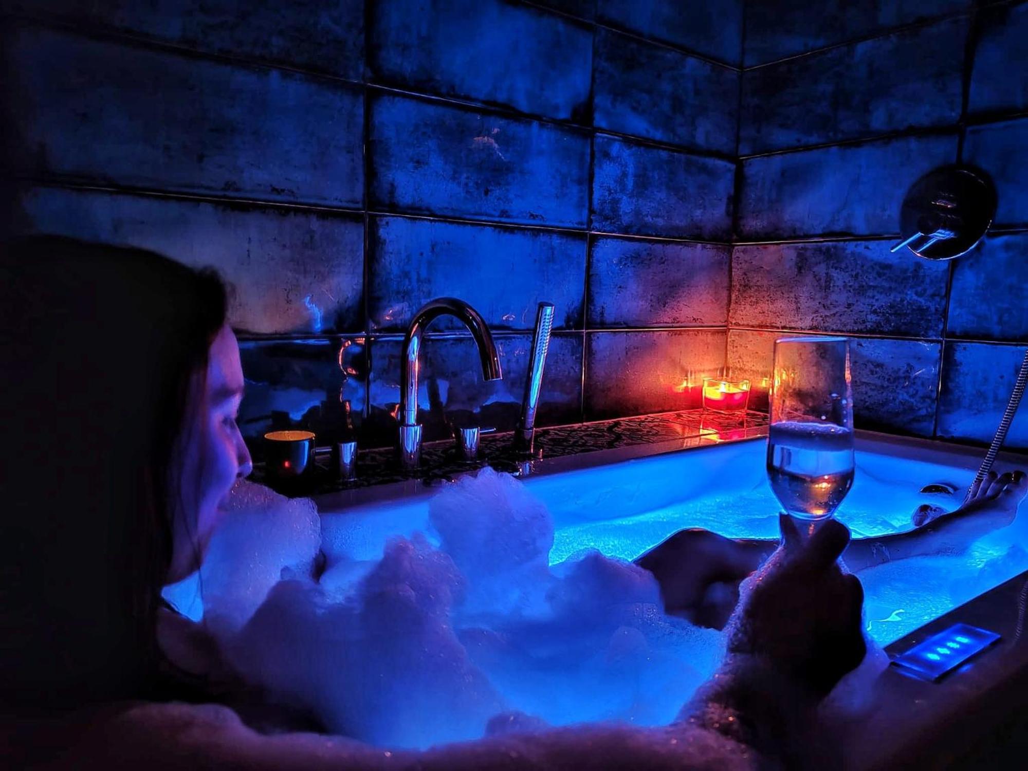Bajkowa Chata 3 Magiczne Domki Jacuzzi Murzasichle Exterior photo